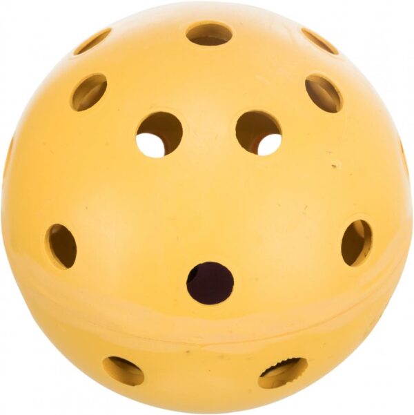 Ball med hull og bjelle