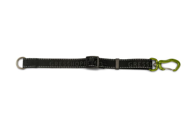 Gresshoppa Sogna justerbar hanefot enkel svart 20mmx45cm
