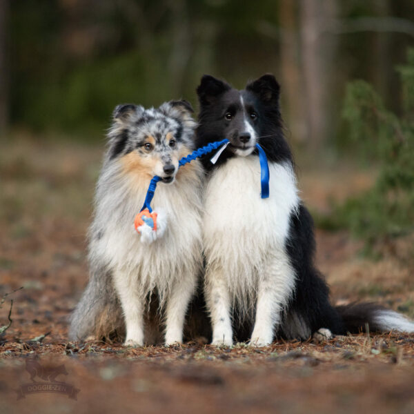 Doggie-Zen draleke Chuckit Breate-ball kanin & fleece S med strikk & pip