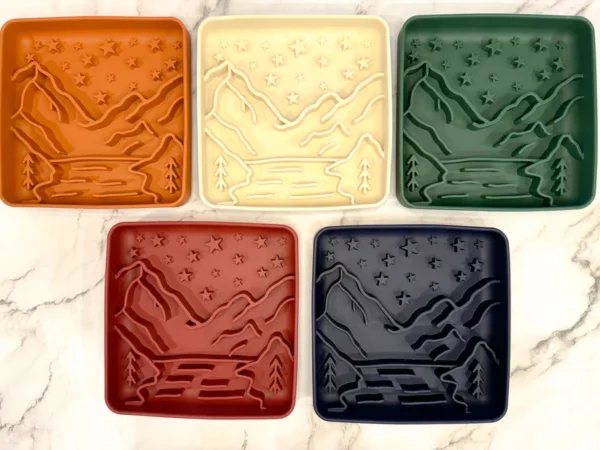 Slowfeeder Silikon Wanderlust Oransje 20x20x3,8cm