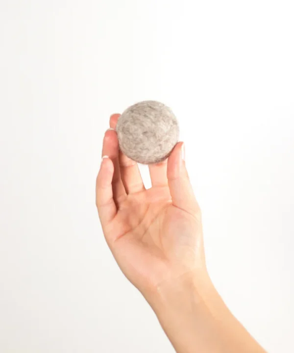 BUDDY. Ball Beige ø5cm