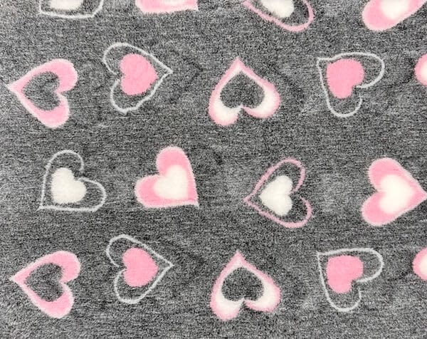 VetBed Nonslip Grå m/rosa & hvite hjerter 150x100cm