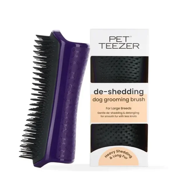 Pet Teezer De-shedding Brush stor