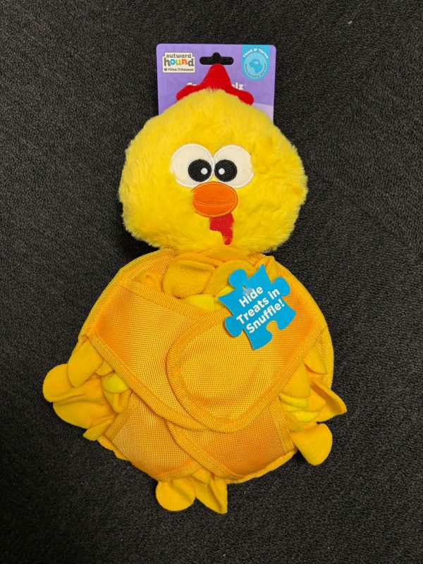 Outward Hound Snuffle Palz 2-in-1 Snuffle Mat & Squeak Toy Yellow Large
